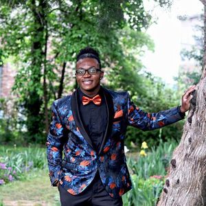 Meet your Posher, Damonte